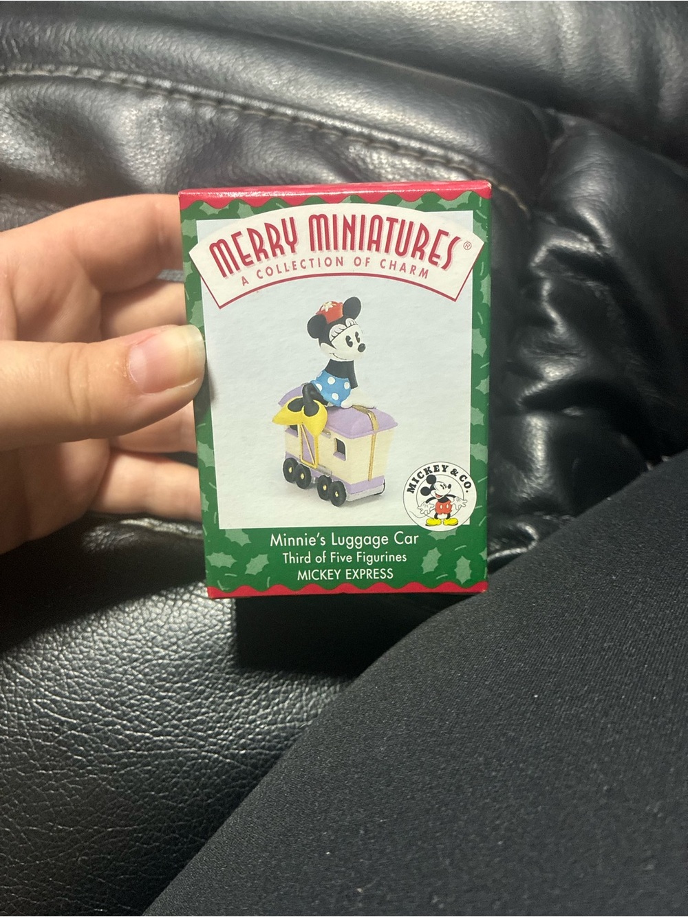 Merry Miniatures Minnie’s Luggage Car - Green/Red